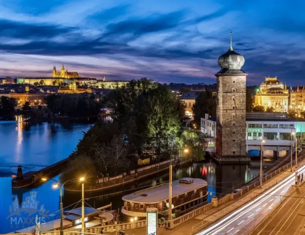 Pronájem kanceláře, Praha - Nové Město, Jiráskovo náměstí, 24 m2