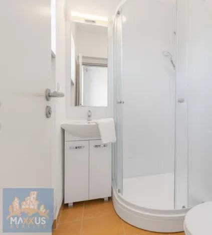 Prodej bytu 4+kk, Husinec, Červená Skála, 119 m2