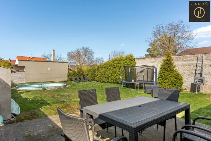 Prodej rodinného domu, Vinařice, 145 m2
