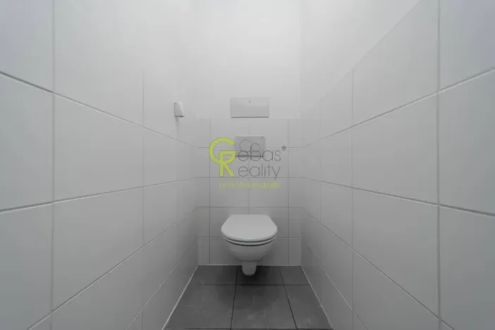 Pronájem bytu 2+kk, Praha - Braník, Branická, 64 m2