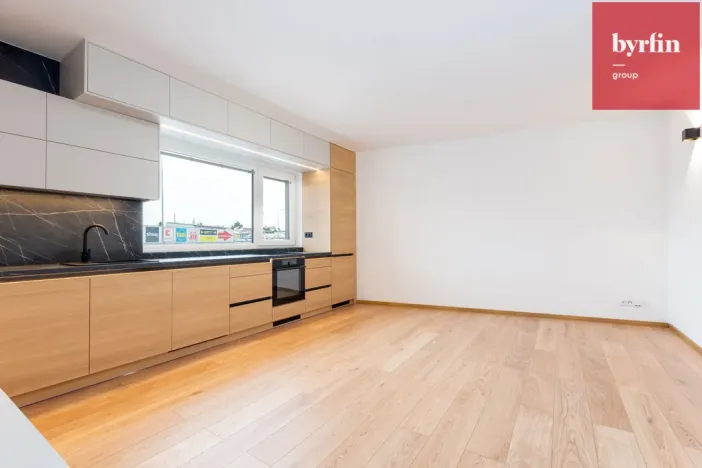 Pronájem bytu 2+kk, Opava, Nákladní, 52 m2