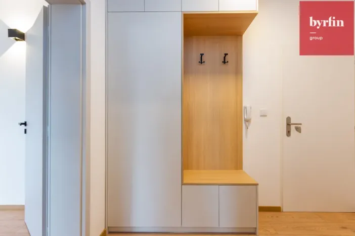 Pronájem bytu 2+kk, Opava, Nákladní, 52 m2