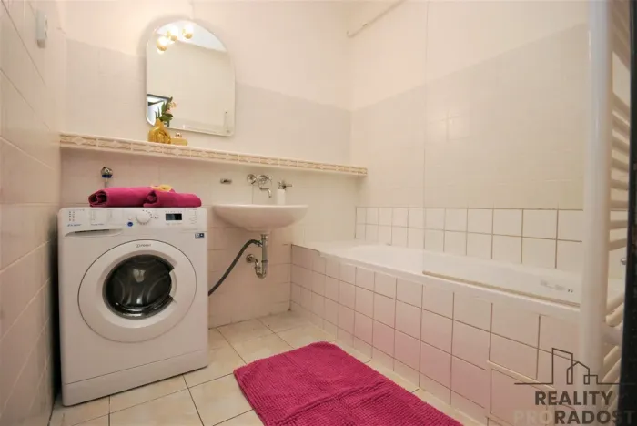 Pronájem bytu 3+1, Drnholec, Hrušovanská, 80 m2