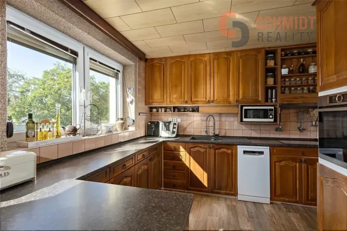 Prodej vícegeneračního domu, Hlohovec, Dolní konec, 259 m2