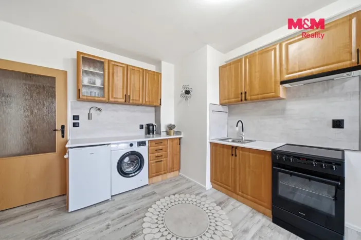 Prodej bytu 1+kk, Olomouc - Slavonín, Topolová, 32 m2