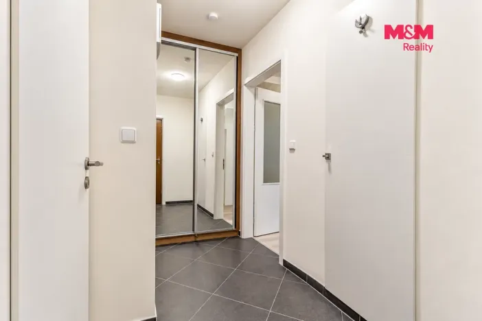 Prodej bytu 1+kk, Praha, Stočesova, 35 m2