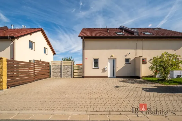 Prodej rodinného domu, Opatovice nad Labem, Žákova, 80 m2