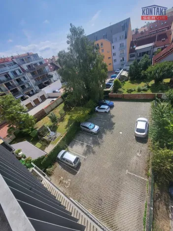 Pronájem bytu 2+kk, České Budějovice, B. Smetany, 49 m2
