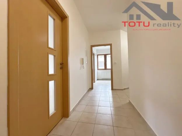 Pronájem bytu 3+1, Náchod, U Zastávky, 69 m2