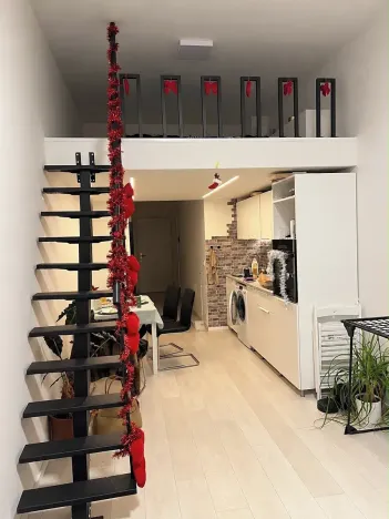 Pronájem bytu 1+kk, Praha - Hostavice, Českobrodská, 35 m2