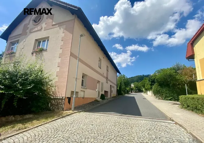 Pronájem bytu 1+1, Černošice, Jansova, 37 m2