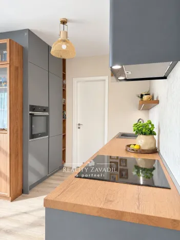 Prodej bytu 3+kk, Pardubice, Pod Vinicí, 103 m2
