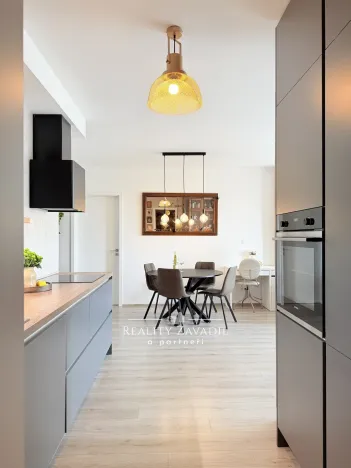 Prodej bytu 3+kk, Pardubice, Pod Vinicí, 103 m2