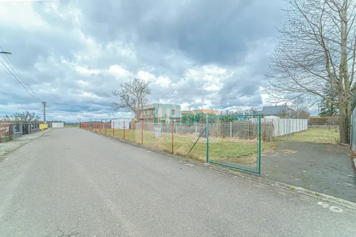 Prodej stavebního pozemku, 1386 m², Hrabyně
