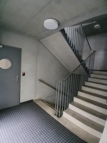 Pronájem bytu 1+kk, Praha - Košíře, Hlaváčkova, 25 m2
