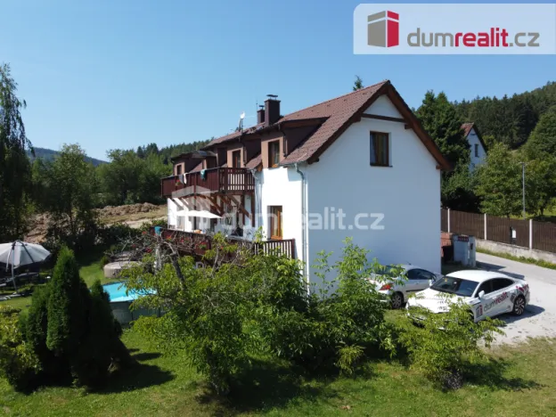 Prodej rodinného domu, Zlatá Koruna - Plešovice, 334 m2