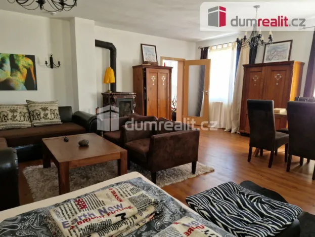Prodej rodinného domu, Zlatá Koruna - Plešovice, 334 m2