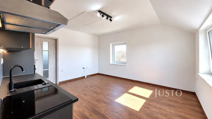 Pronájem bytu 2+kk, Kestřany, 50 m2