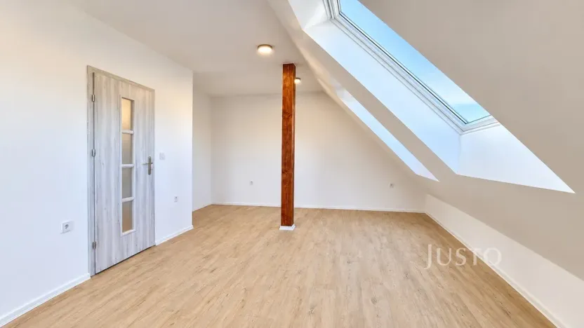 Pronájem bytu 2+kk, Kestřany, 50 m2