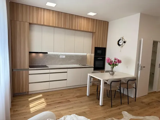 Pronájem bytu 4+kk, Zlín, třída Tomáše Bati, 72 m2