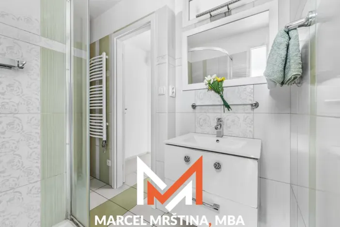 Pronájem bytu 1+kk, Náchod, Pražská, 27 m2