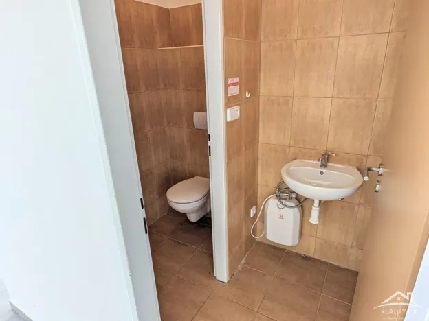 Pronájem obchodního prostoru, Jihlava, Březinova, 47 m2