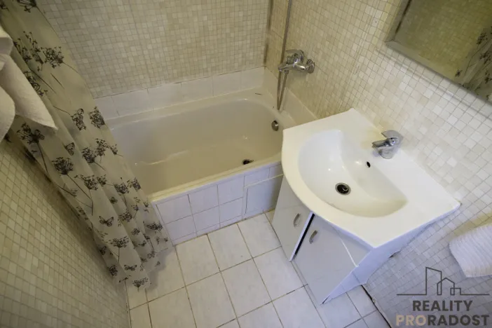 Prodej bytu 1+kk, Ostrava, Varenská, 25 m2
