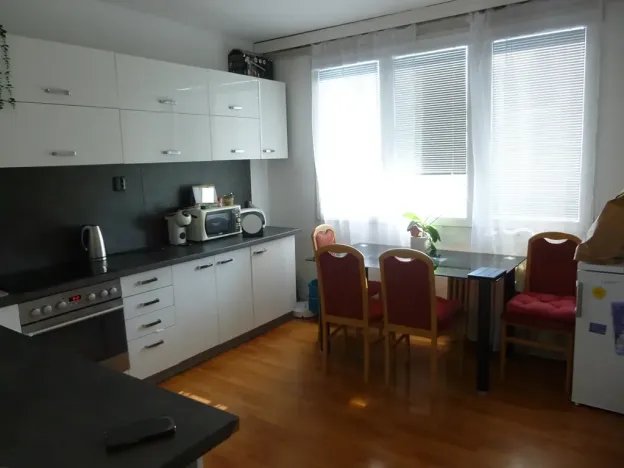 Prodej bytu 3+1, Milevsko, J. A. Komenského, 63 m2