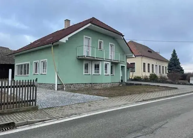 Dražba rodinného domu, Vlkov, 242 m2