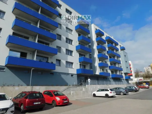 Pronájem bytu 1+kk, Plzeň - Bolevec, Studentská, 41 m2
