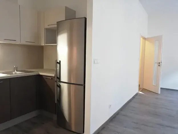 Pronájem bytu 3+kk, Praha - Holešovice, Na Maninách, 54 m2
