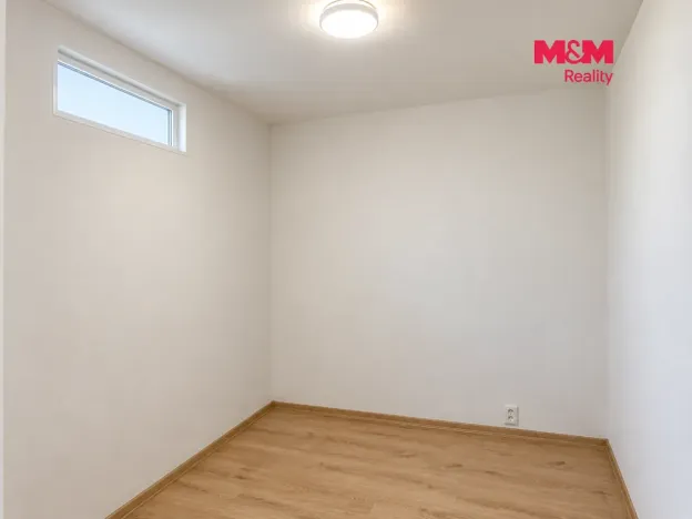 Pronájem bytu 3+1, Černousy, 66 m2