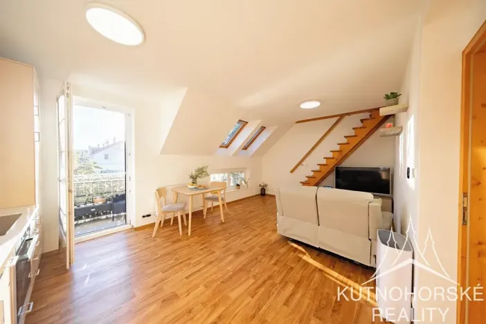 Prodej bytu 3+kk, Holubice, Za Dvorem, 63 m2