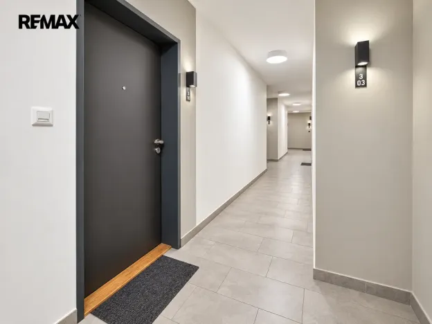 Pronájem bytu 2+kk, Praha - Holešovice, Jankovcova, 52 m2