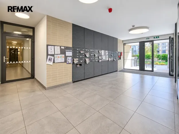 Pronájem bytu 2+kk, Praha - Holešovice, Jankovcova, 52 m2