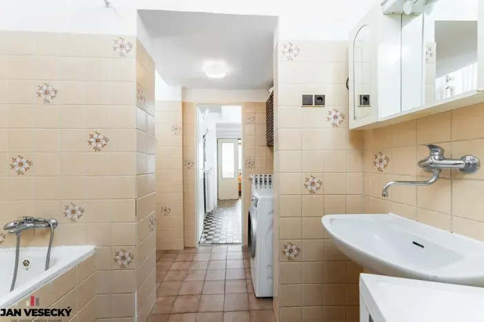 Prodej rodinného domu, Praha - Čakovice, Na bahnech, 149 m2