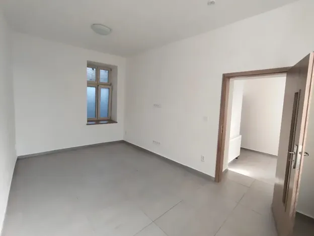 Pronájem bytu 1+1, Prostějov, Lutinovova, 41 m2