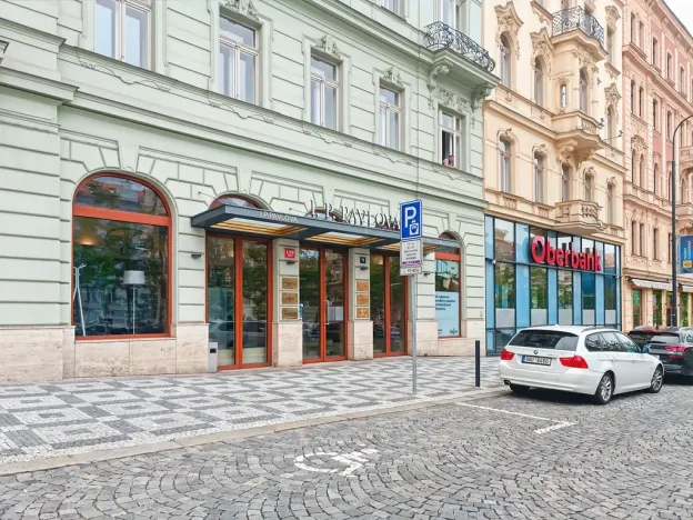 Pronájem kanceláře, Praha - Nové Město, náměstí I. P. Pavlova, 70 m2