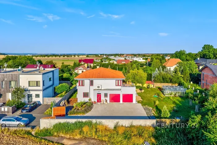 Pronájem rodinného domu, Bašť, Břežanská, 246 m2