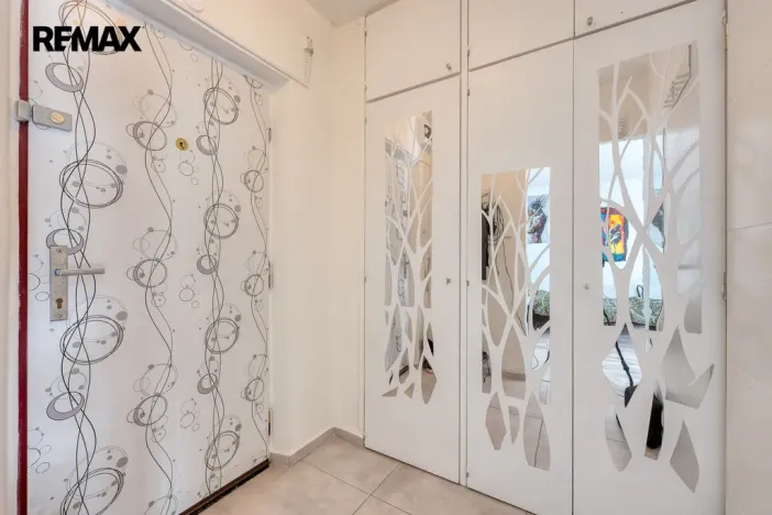 Prodej bytu 1+kk, Hradec Králové - Pražské Předměstí, Hrubínova, 36 m2