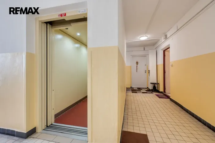 Prodej bytu 1+kk, Hradec Králové - Pražské Předměstí, Hrubínova, 36 m2