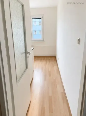Pronájem bytu 2+1, Praha - Břevnov, Bubeníčkova, 52 m2