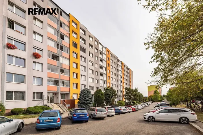 Prodej bytu 3+kk, Praha - Petrovice, Rezlerova, 64 m2