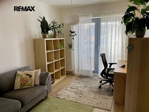 Pronájem rodinného domu, Mukařov, Na Kopci, 103 m2