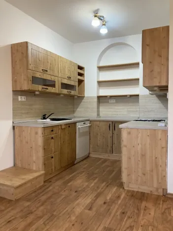 Pronájem bytu 3+kk, Pardubice - Pardubičky, Kyjevská, 78 m2