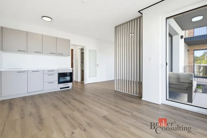 Pronájem bytu 1+kk, Hradec Králové, Na Střezině, 35 m2