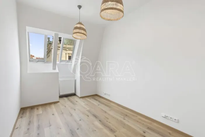 Pronájem bytu 3+kk, Praha - Vinohrady, Římská, 74 m2