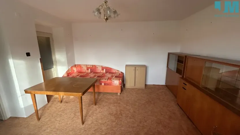 Pronájem bytu 2+1, Třebíč, Václavské nám., 59 m2