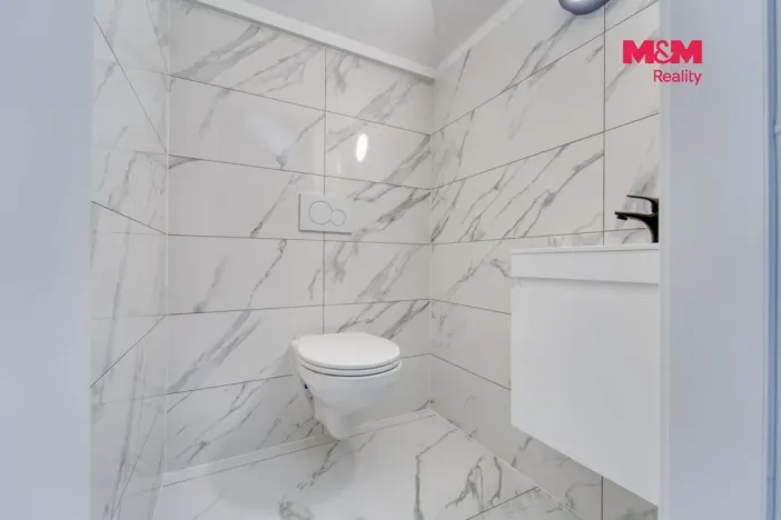 Pronájem bytu 2+1, Plzeň - Doudlevce, Šípková, 88 m2