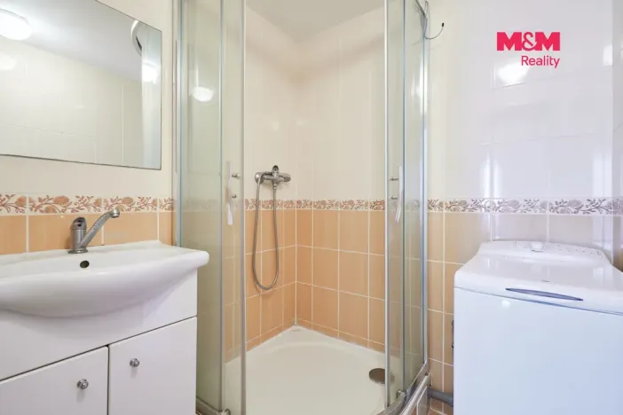 Prodej bytu 1+1, Zlín, Dlouhá, 35 m2